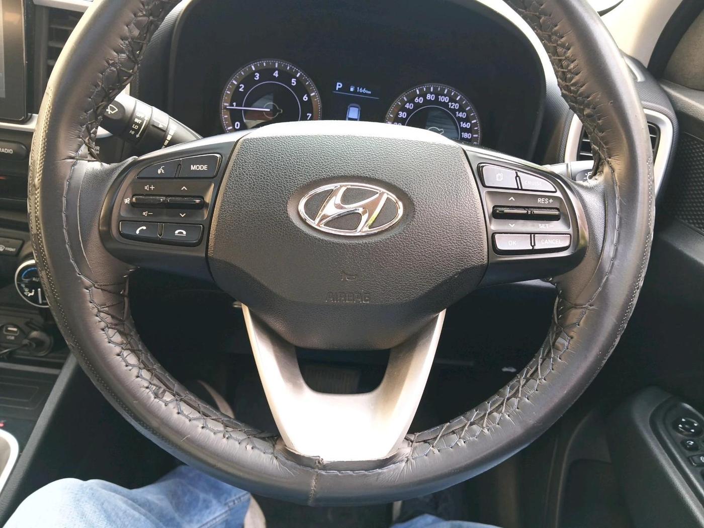 2019 Hyundai VENUE SX PLUS 1.0 TURBO DCT, Petrol, Automatic, 42,280 km, interior