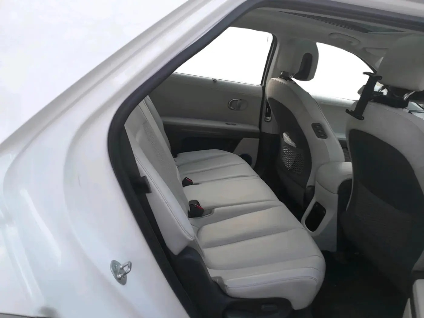 2023 Hyundai IONIQ 5 RWD, Electric, Automatic, 44,500 km, interior