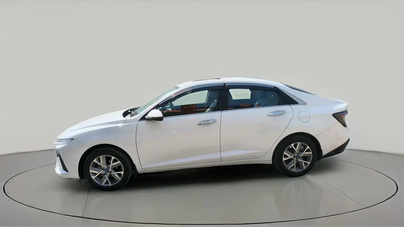 2023 Hyundai Verna SX 1.5 l MPI, Petrol, Manual, 25,344 km, exterior