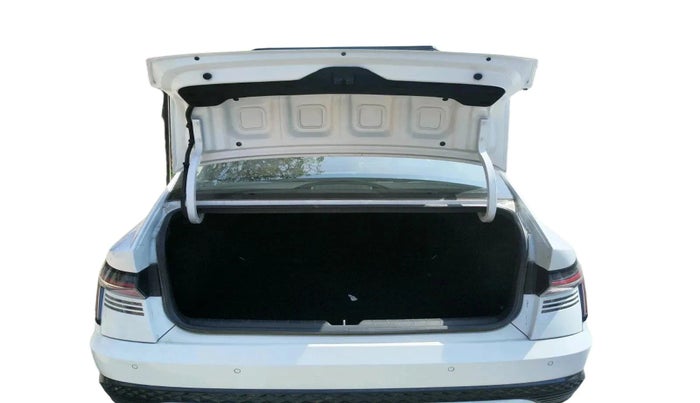 2023 Hyundai Verna SX 1.5 l MPI, Petrol, Manual, 25,344 km, exterior