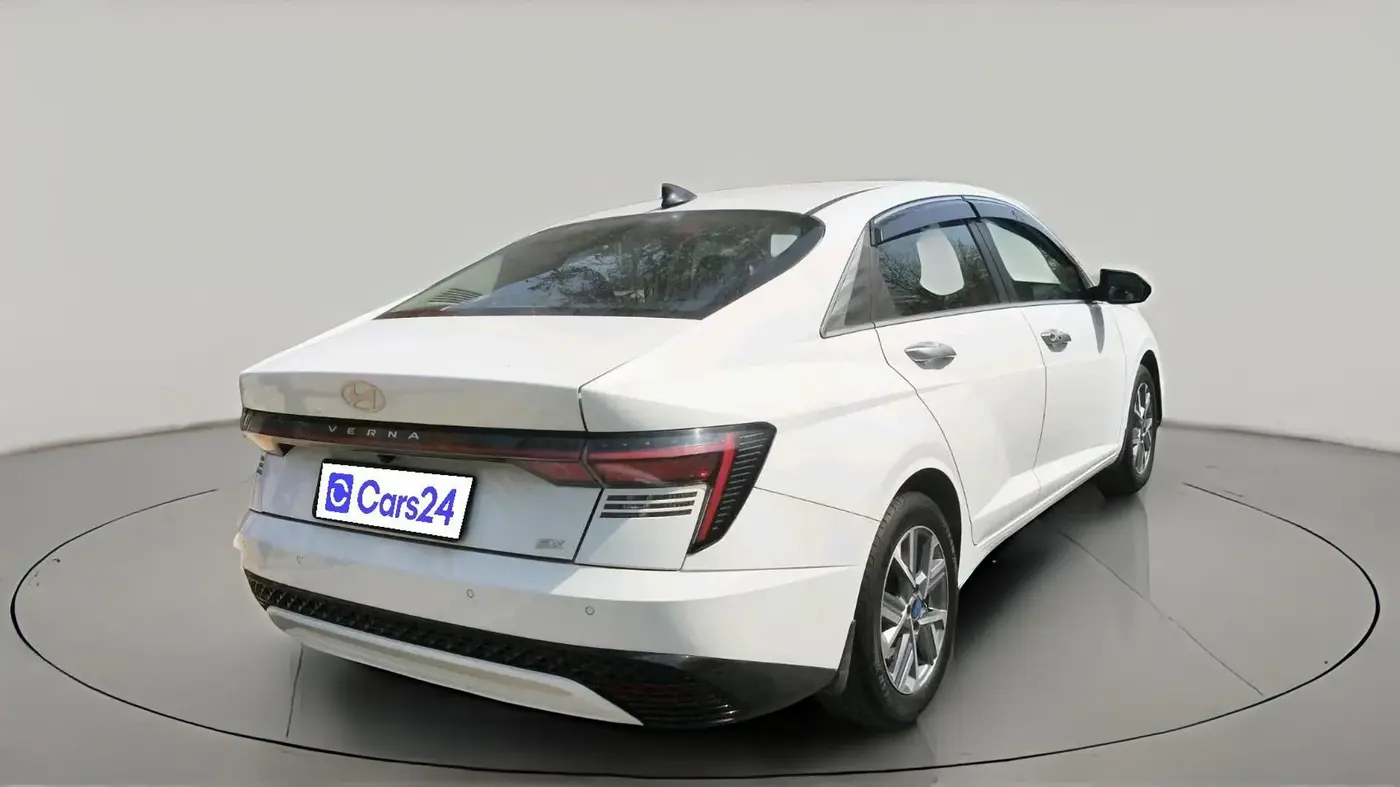 2023 Hyundai Verna SX 1.5 l MPI, Petrol, Manual, 25,344 km, exterior