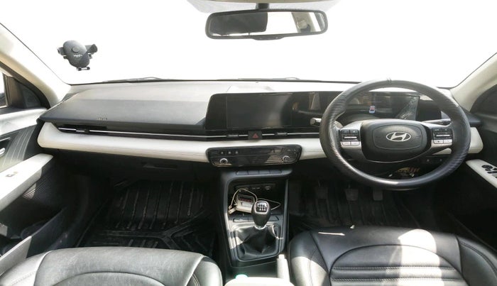 2023 Hyundai Verna SX 1.5 l MPI, Petrol, Manual, 25,344 km, interior