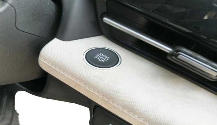 2023 Hyundai Verna SX 1.5 l MPI, Petrol, Manual, 25,344 km, interior