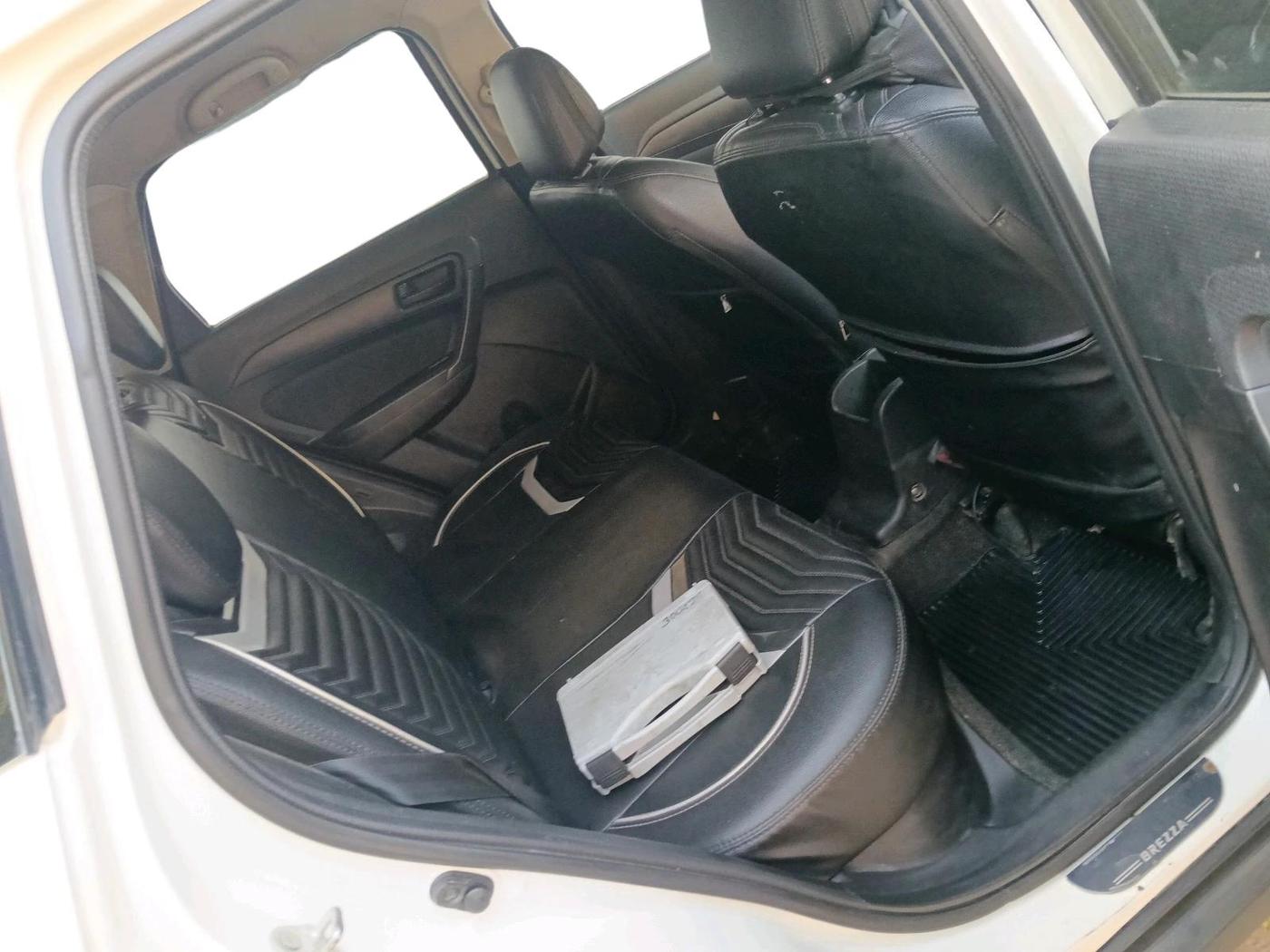 2021 Maruti Vitara Brezza VXI, Petrol, Manual, 1,21,617 km, interior