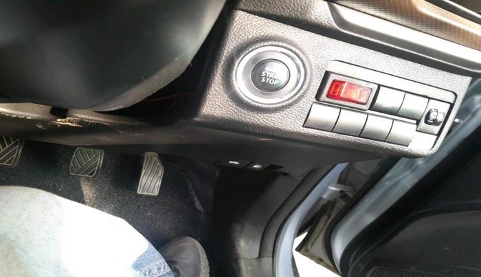 2023 Maruti BREZZA ZXI, Petrol, Manual, 52,799 km, interior