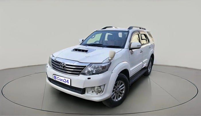 2013 Toyota Fortuner 3.0 4X4 MT, Diesel, Manual, 1,61,201 km, exterior