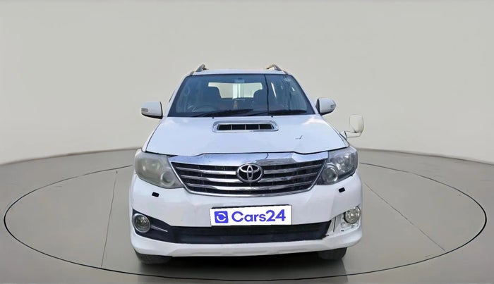2013 Toyota Fortuner 3.0 4X4 MT, Diesel, Manual, 1,61,201 km, exterior
