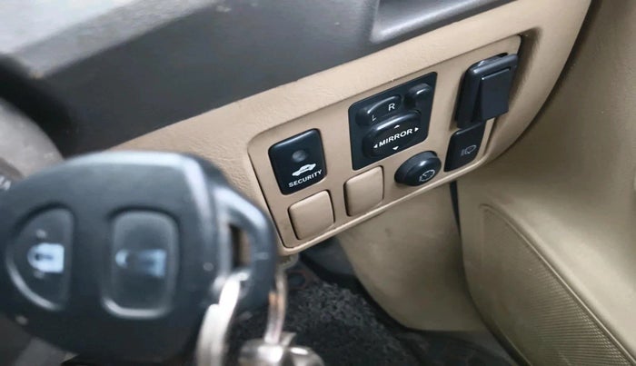 2013 Toyota Fortuner 3.0 4X4 MT, Diesel, Manual, 1,61,201 km, interior