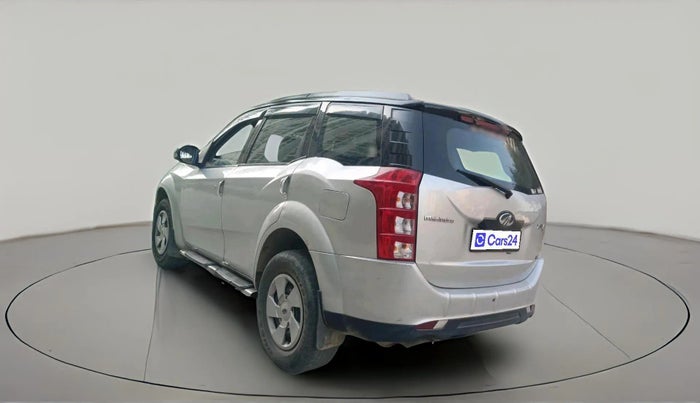2015 Mahindra XUV500 W6, Diesel, Manual, 1,60,465 km, exterior