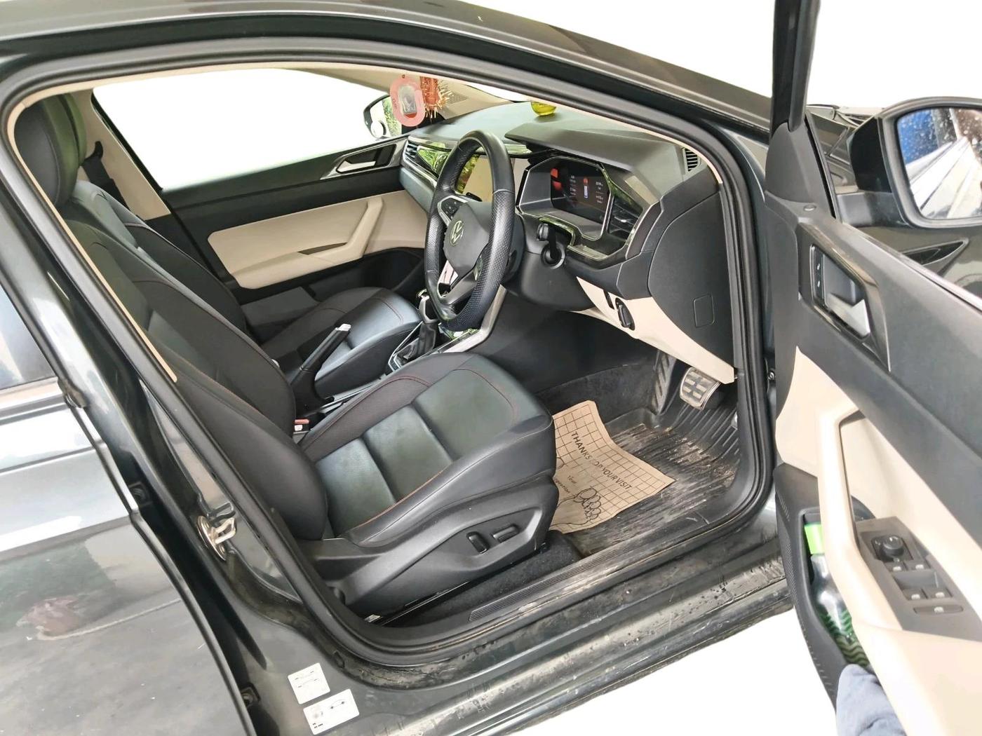 2023 Volkswagen VIRTUS GT PLUS TSI 1.5 EVO DSG, Petrol, Automatic, 25,179 km, interior