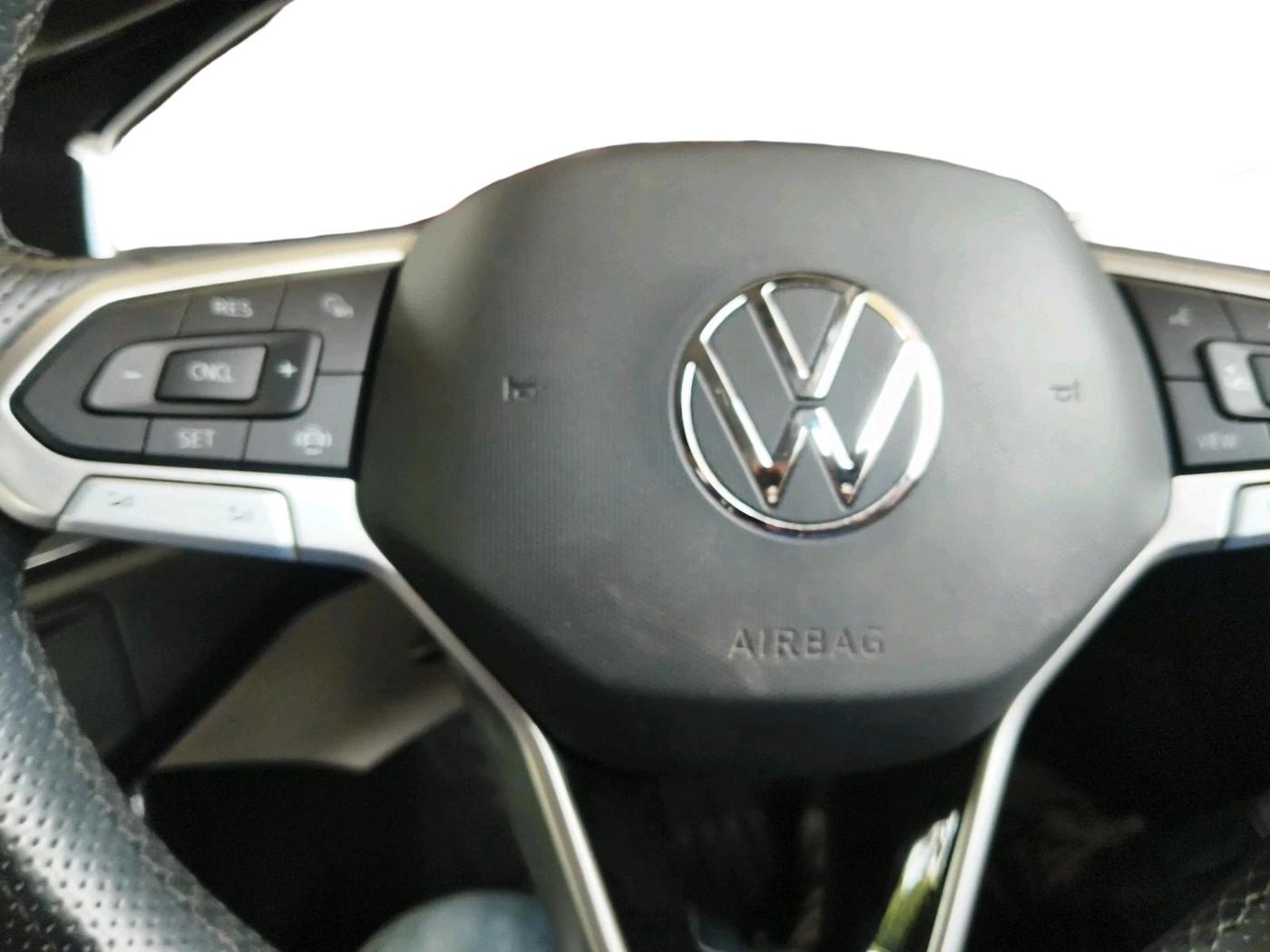2023 Volkswagen VIRTUS GT PLUS TSI 1.5 EVO DSG, Petrol, Automatic, 25,179 km, interior