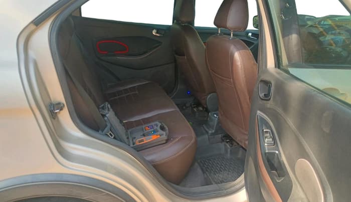 2018 Ford FREESTYLE TITANIUM 1.5 DIESEL, Diesel, Manual, 1,14,116 km, interior