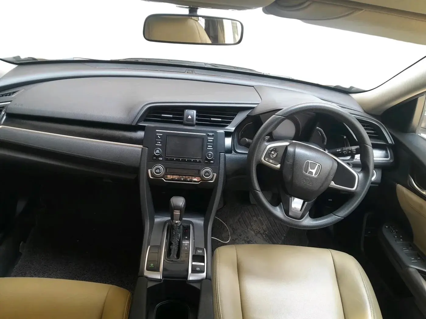 2019 Honda Civic 1.8L I-VTEC V CVT, Petrol, Automatic, 90,025 km, interior
