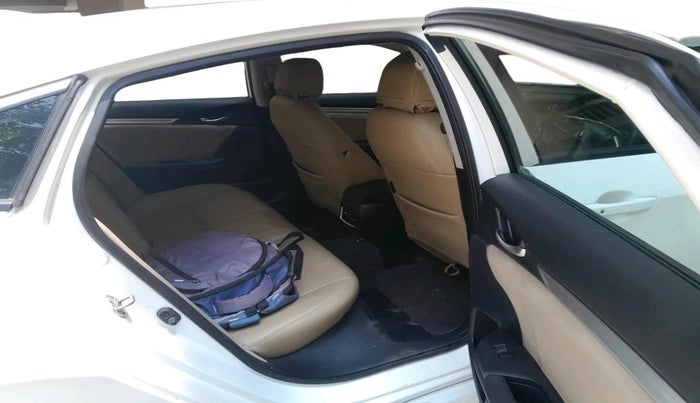 2019 Honda Civic 1.8L I-VTEC V CVT, Petrol, Automatic, 90,025 km, interior