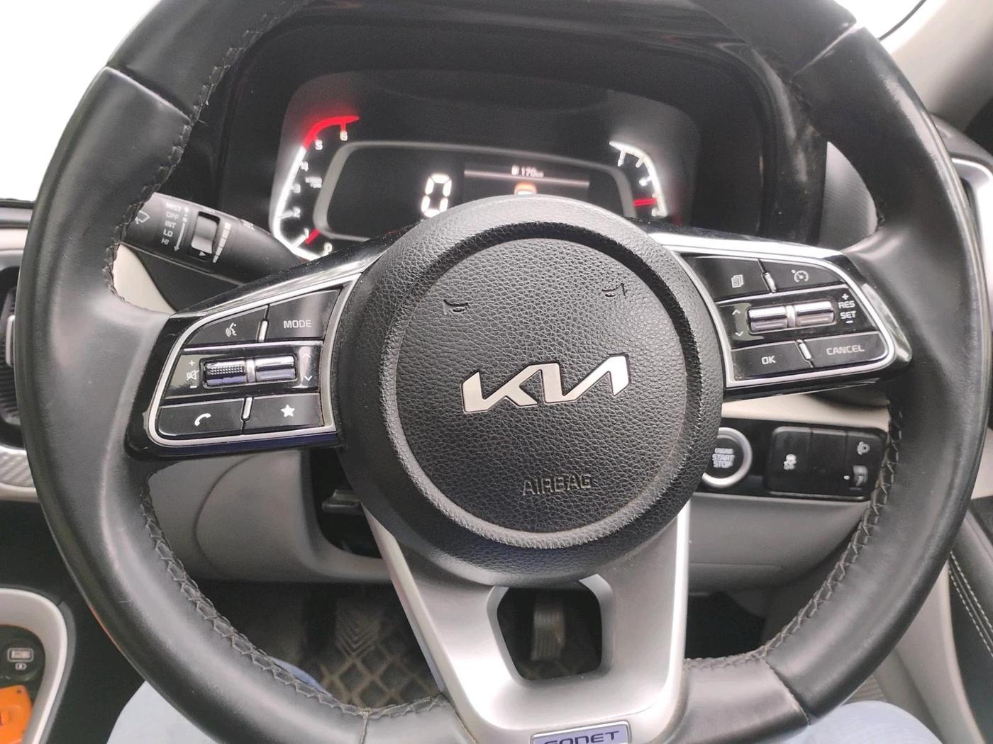 2022 KIA SONET HTX 1.5, Diesel, Manual, 76,561 km, interior