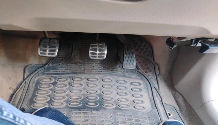 2015 Maruti Swift Dzire VXI, Petrol, Manual, 66,008 km, interior