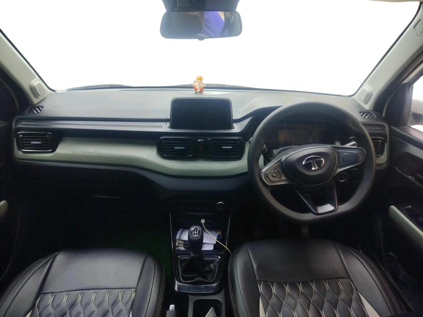 2025 Tata PUNCH Accomplished Plus (S) iCNG, CNG, Manual, 21,280 km, interior