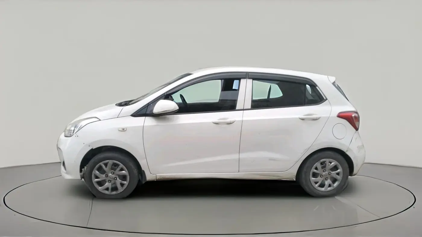 2017 Hyundai Grand i10 SPORTZ U2 1.2 CRDI, Diesel, Manual, 2,16,531 km, exterior
