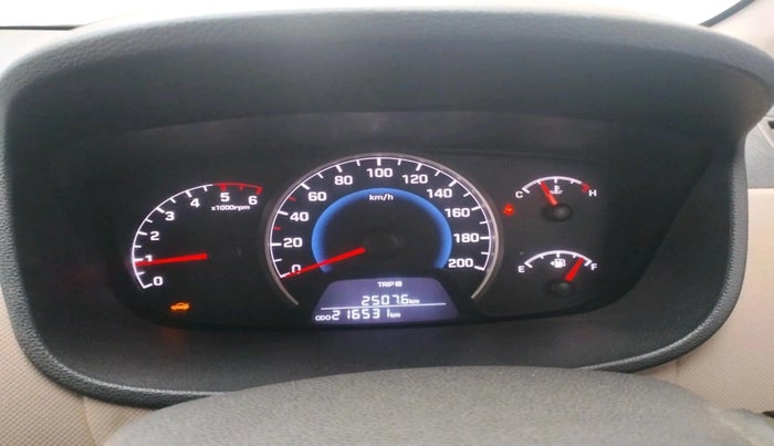 2017 Hyundai Grand i10 SPORTZ U2 1.2 CRDI, Diesel, Manual, 2,16,531 km, interior