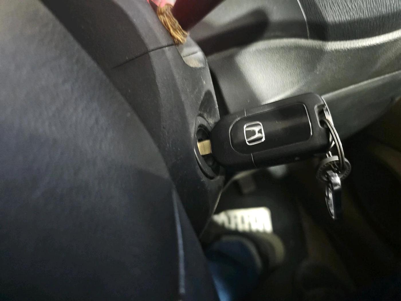2015 Honda Amaze 1.5L I-DTEC S, Diesel, Manual, 1,60,083 km, interior