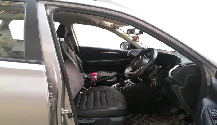 2021 KIA SONET HTK PLUS 1.2, Petrol, Manual, 1,14,895 km, interior