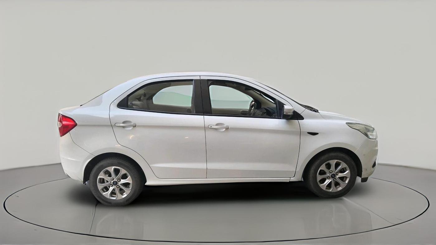 2017 Ford Figo Aspire TITANIUM 1.2 PETROL, Petrol, Manual, 18,808 km, exterior