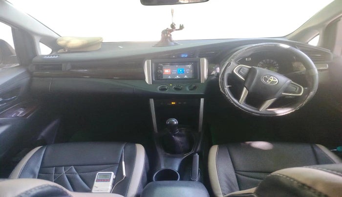 2017 Toyota Innova Crysta 2.4 G 7 STR, Diesel, Manual, 63,923 km, interior