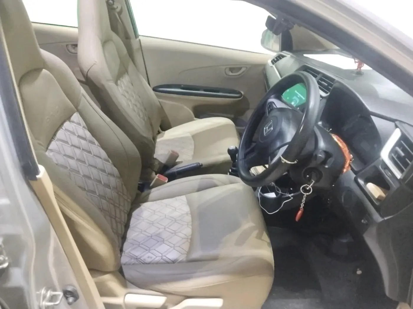 2017 Honda Brio S MT, Petrol, Manual, 55,055 km, interior