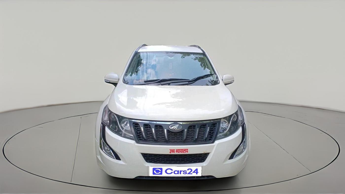 2018 Mahindra XUV500 W4, Diesel, Manual, 96,894 km, exterior