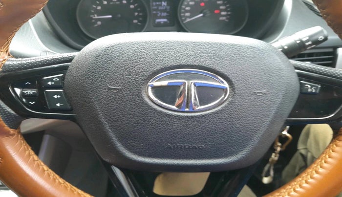 2019 Tata NEXON XMA PETROL, CNG, Automatic, 66,078 km, interior