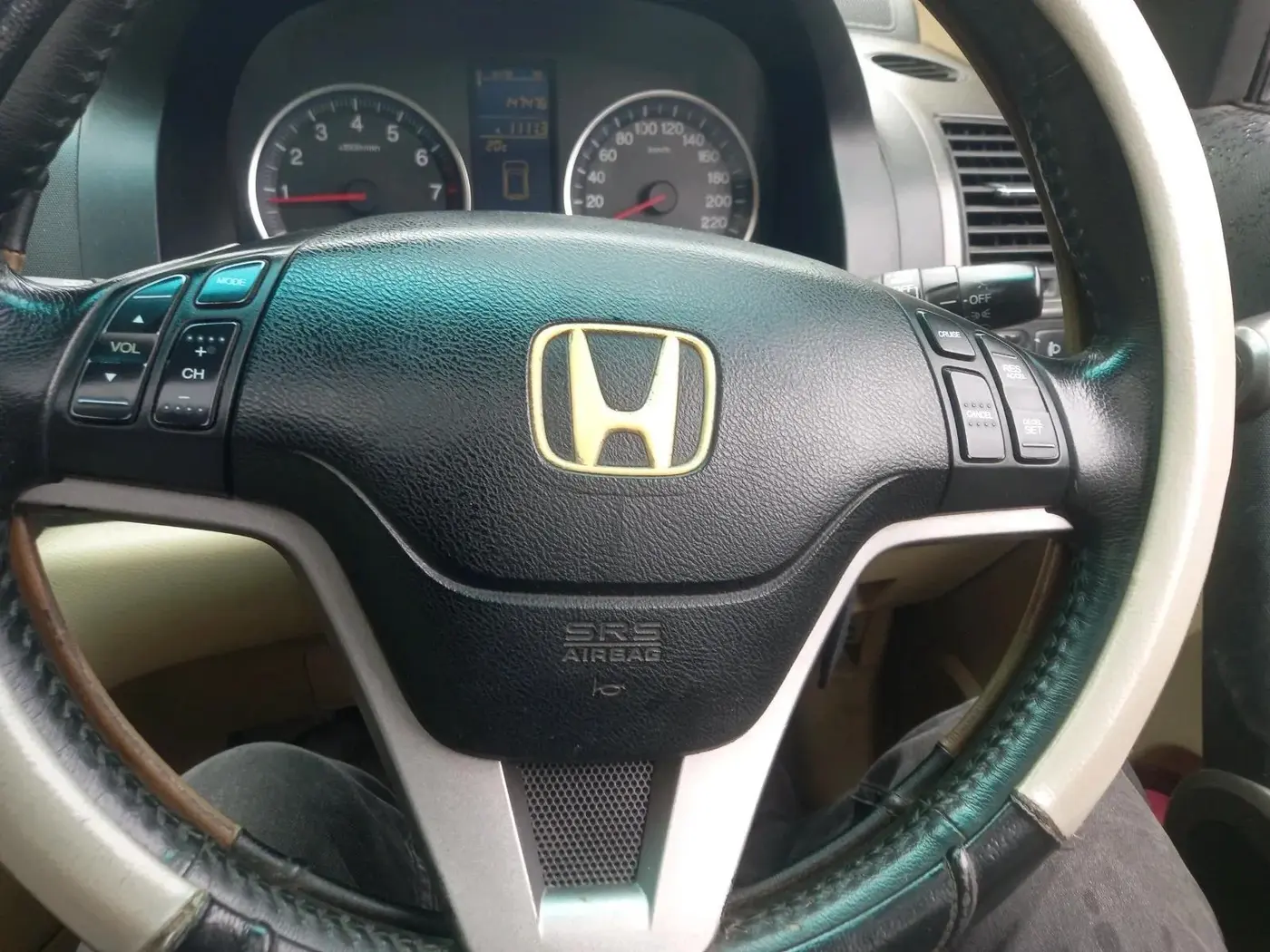 2010 Honda CRV 2.4L 2WD MT, Petrol, Manual, 1,47,476 km, interior