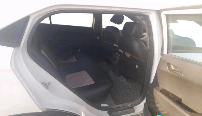 2017 Hyundai Creta BASE 1.4 DIESEL, Diesel, Manual, 1,53,430 km, interior