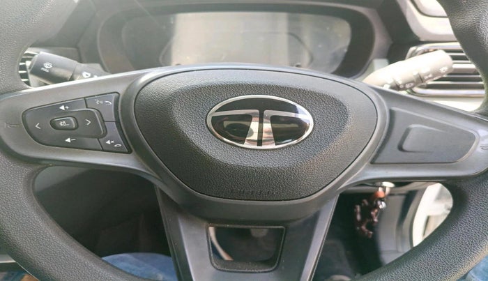 2025 Tata PUNCH Adventure Plus iCNG, CNG, Manual, 12,880 km, interior