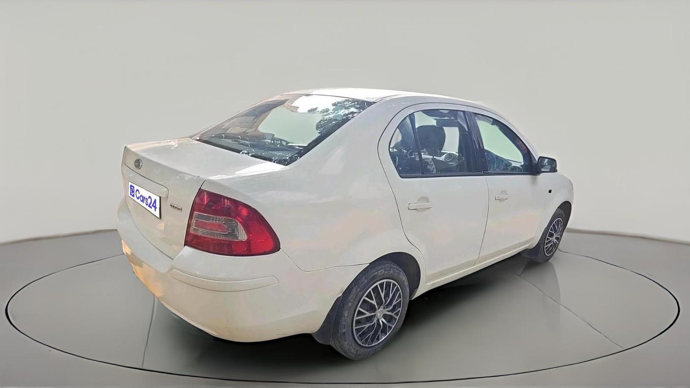 2015 Ford Classic CLXI 1.4 DIESEL, Diesel, Manual, 1,89,251 km, exterior