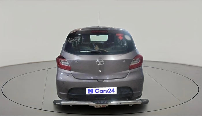 2016 Tata Tiago XZ PETROL, Petrol, Manual, 92,472 km, exterior