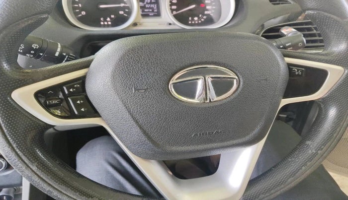 2016 Tata Tiago XZ PETROL, Petrol, Manual, 92,472 km, interior