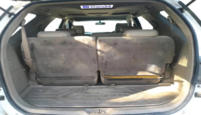 2012 Toyota Fortuner 3.0 4X4 MT, Diesel, Manual, 1,33,635 km, exterior