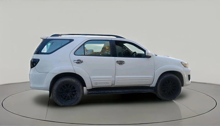 2012 Toyota Fortuner 3.0 4X4 MT, Diesel, Manual, 1,33,635 km, exterior