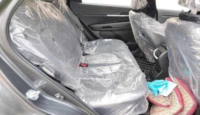 2025 KIA SONET HTK (O) 1.2 Petrol MT, Petrol, Manual, 3,123 km, interior