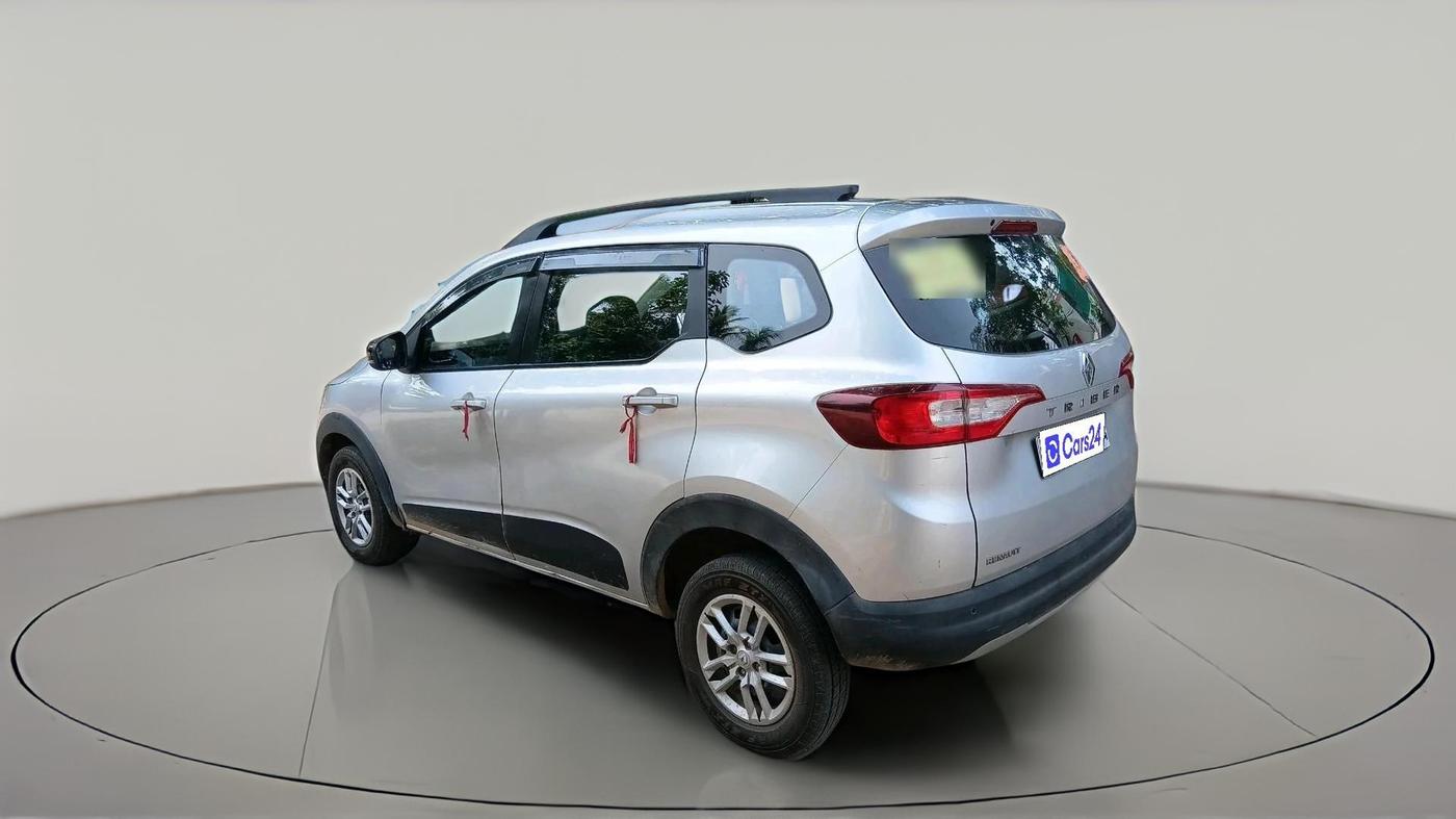 2023 Renault TRIBER RXT, Petrol, Manual, 79,543 km, exterior