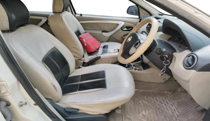 2014 Nissan Terrano XL (D), Diesel, Manual, 1,10,235 km, interior