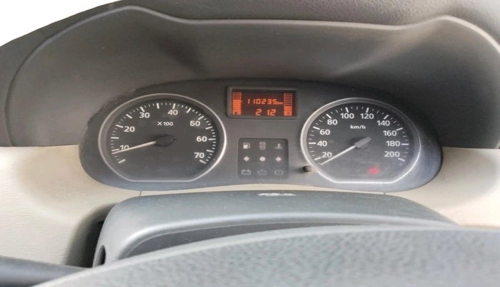 2014 Nissan Terrano XL (D), Diesel, Manual, 1,10,235 km, interior