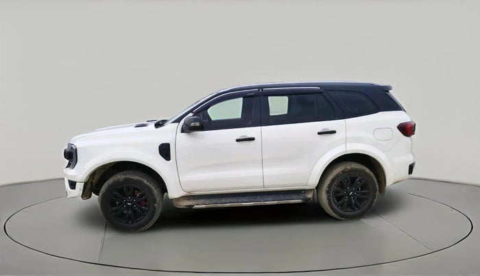 2018 Ford Endeavour TITANIUM 3.2 4X4 AT, Diesel, Automatic, 2,06,319 km, exterior