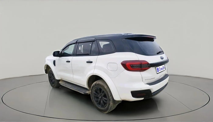 2018 Ford Endeavour TITANIUM 3.2 4X4 AT, Diesel, Automatic, 2,06,319 km, exterior