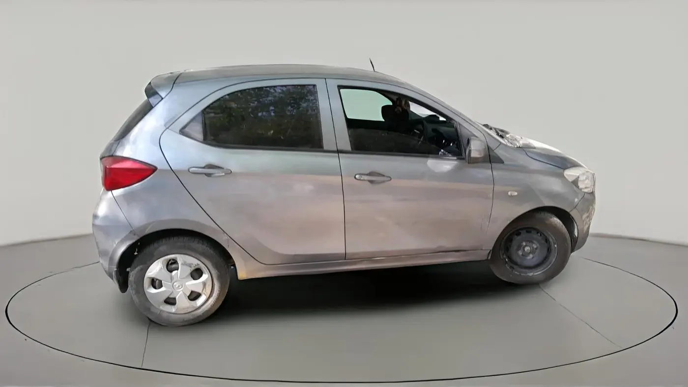 2019 Tata Tiago XT DIESEL, Diesel, Manual, 1,30,311 km, exterior