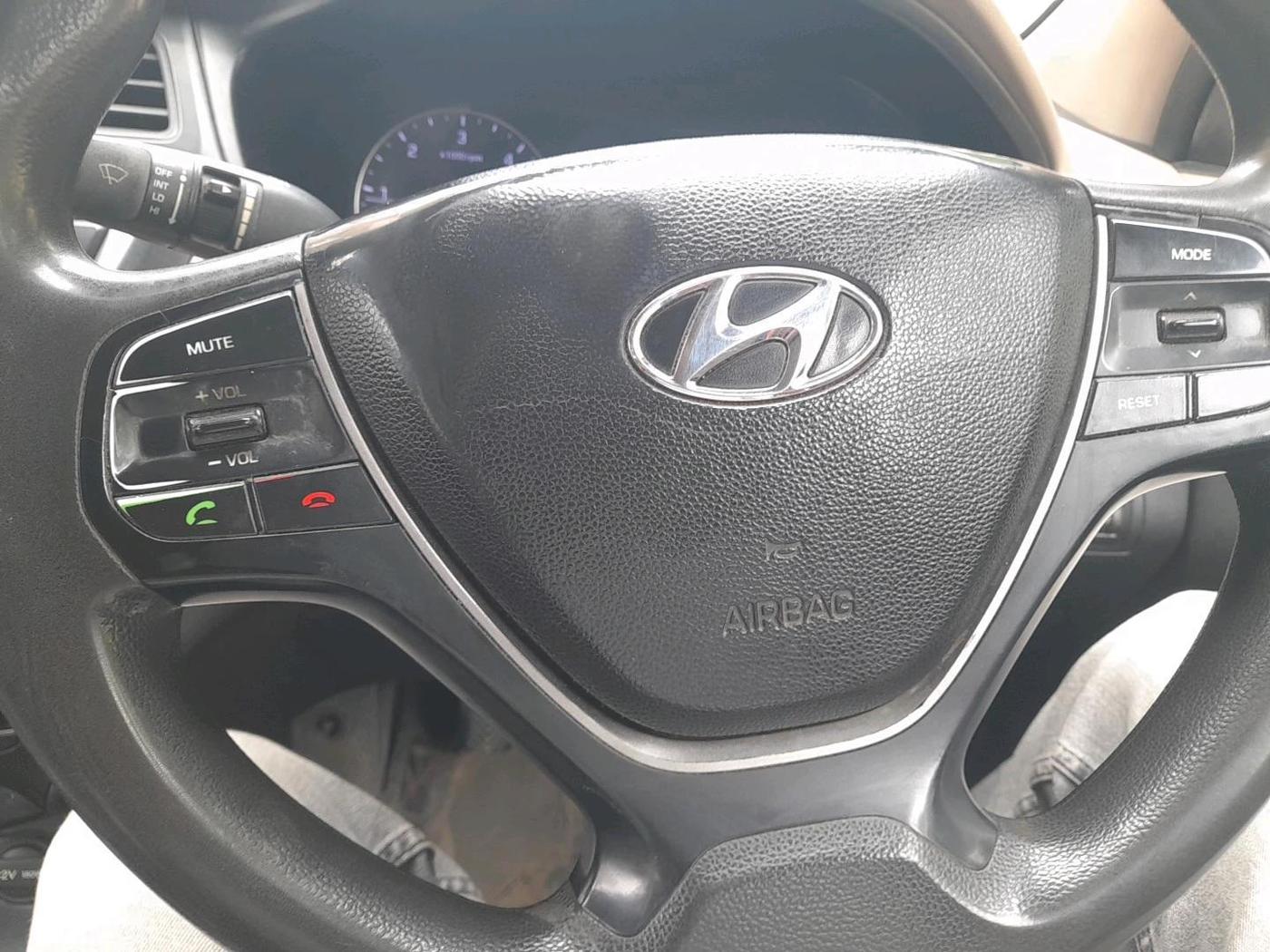 2016 Hyundai Elite i20 SPORTZ 1.4 CRDI, Diesel, Manual, 1,86,237 km, interior