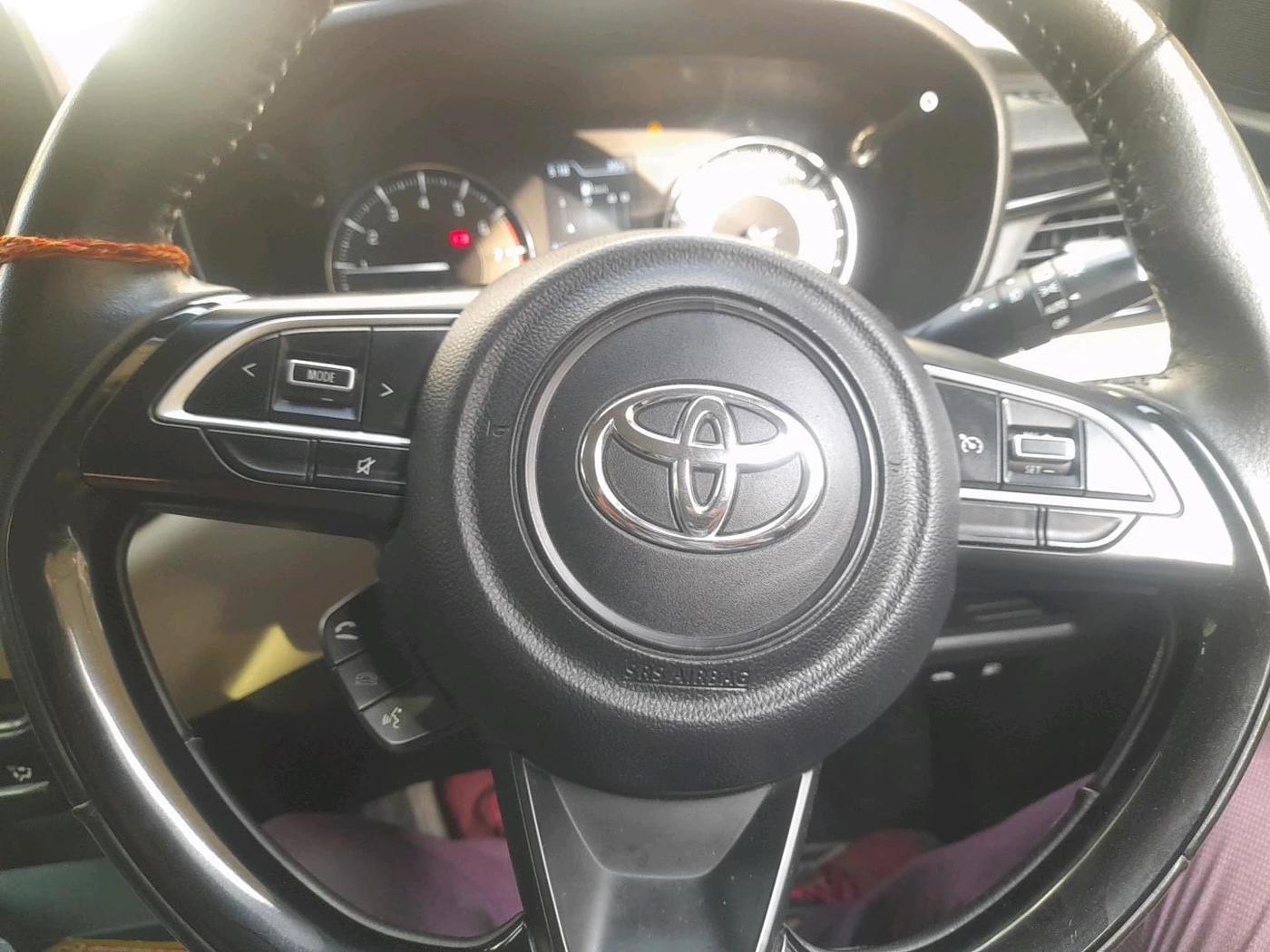 2022 Toyota Glanza V AMT, Petrol, Automatic, 74,059 km, interior