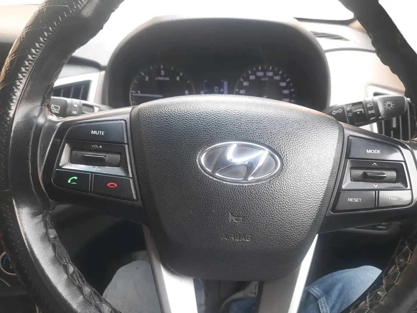 2017 Hyundai Creta SX PLUS AT 1.6 DIESEL, Diesel, Automatic, 81,034 km, interior