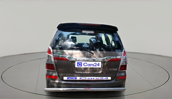 2015 Toyota Innova 2.5 VX 8 STR, Diesel, Manual, 3,13,422 km, exterior