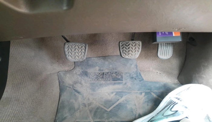 2015 Toyota Innova 2.5 VX 8 STR, Diesel, Manual, 3,13,422 km, interior